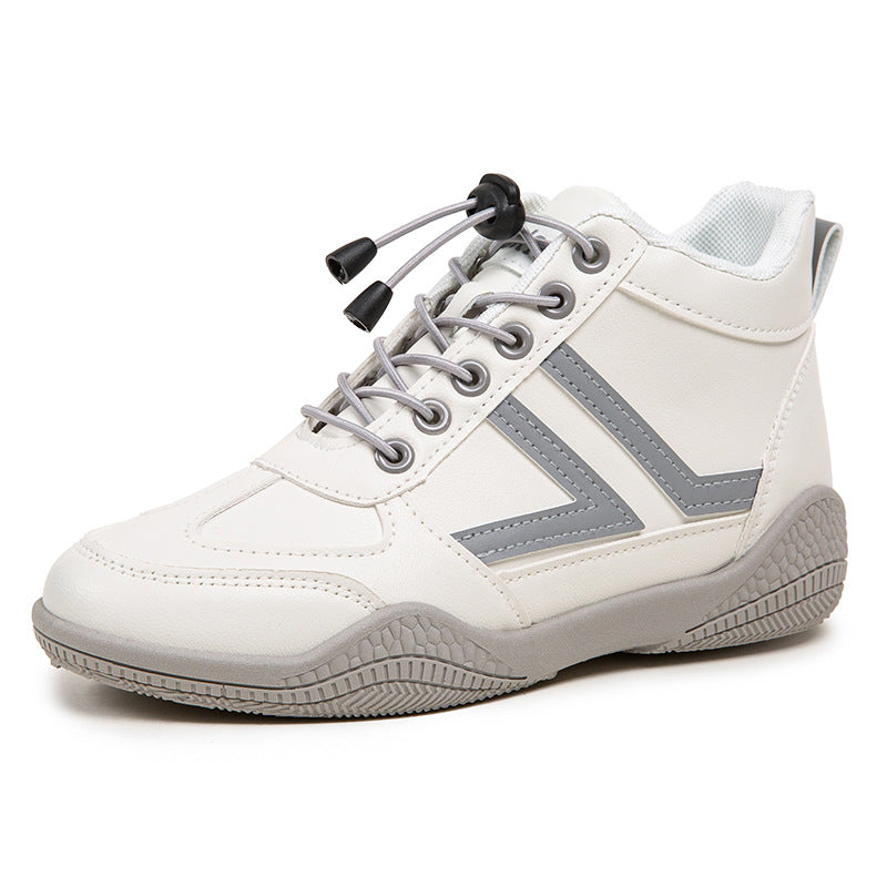 Mid top soft soled white shoes fashionable shoes anti slip and wear-resistant sports shoes for women