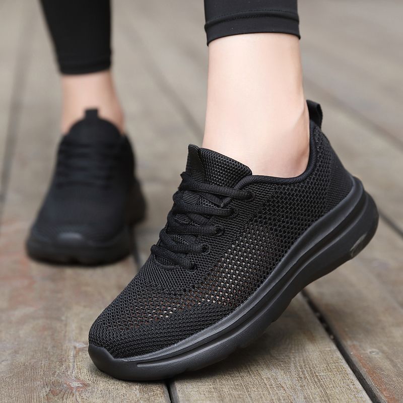 Hollow out breathable mesh casual sports shoes for women with soft soles lightweight running mesh shoes shoes