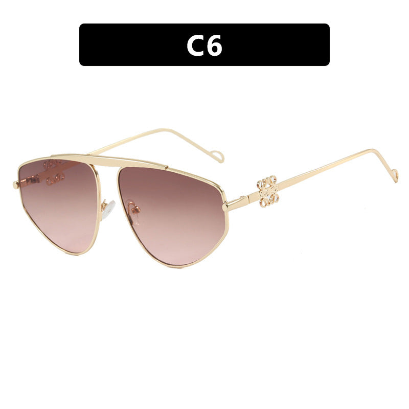 Einstrahlige, unregelmäßige Sonnenbrille, Metall-Kröten-Hohlsonnenbrille, europäische und amerikanische UV-beständige Sonnenbrille, konkaves Design für Damen