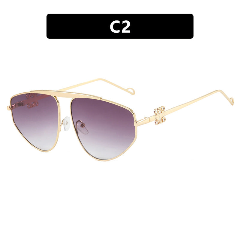 Einstrahlige, unregelmäßige Sonnenbrille, Metall-Kröten-Hohlsonnenbrille, europäische und amerikanische UV-beständige Sonnenbrille, konkaves Design für Damen