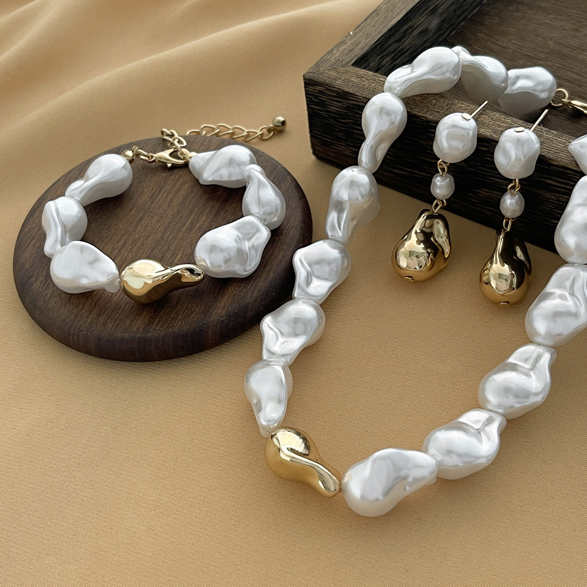 Französische Retro-Imitationsperlen-Barockkette, schlichter Perlenanhänger, Quasten-Schlüsselbeinkette