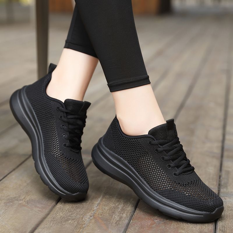 Hollow out breathable mesh casual sports shoes for women with soft soles lightweight running mesh shoes shoes