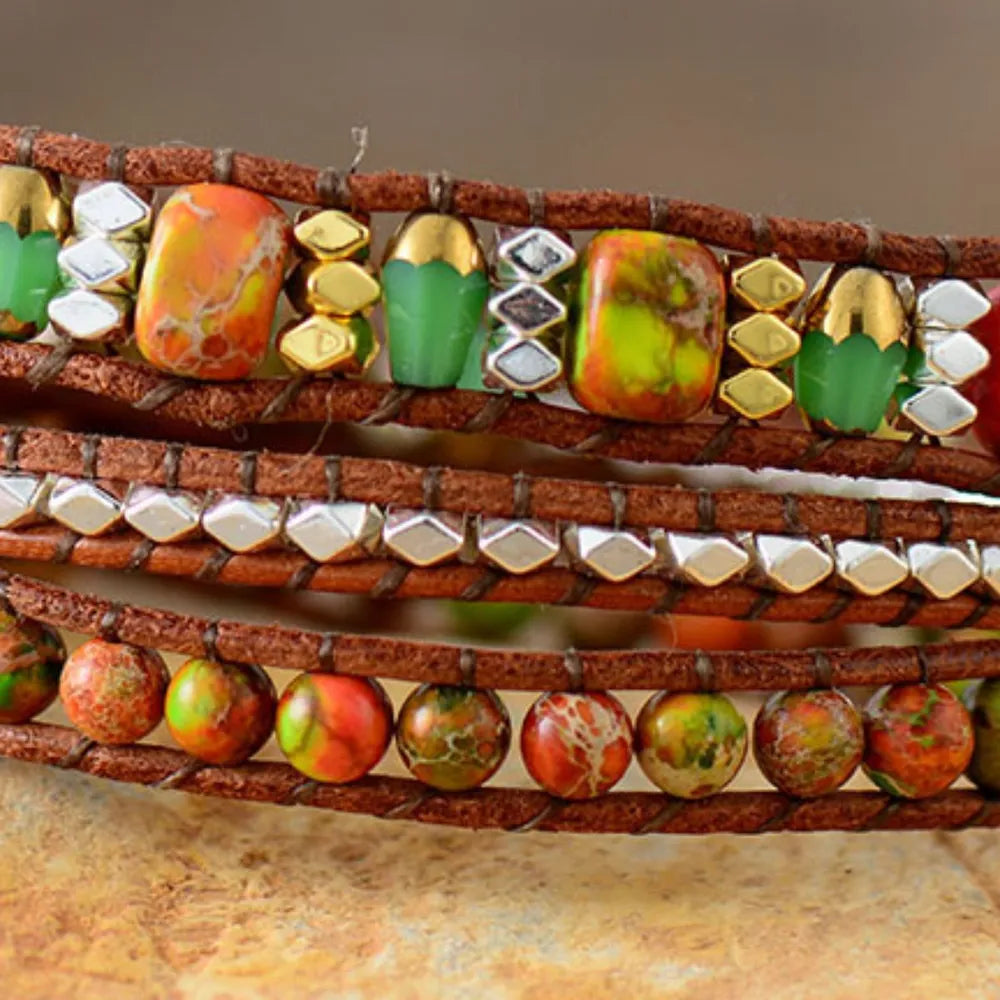 Gewebtes Armband aus Naturstein