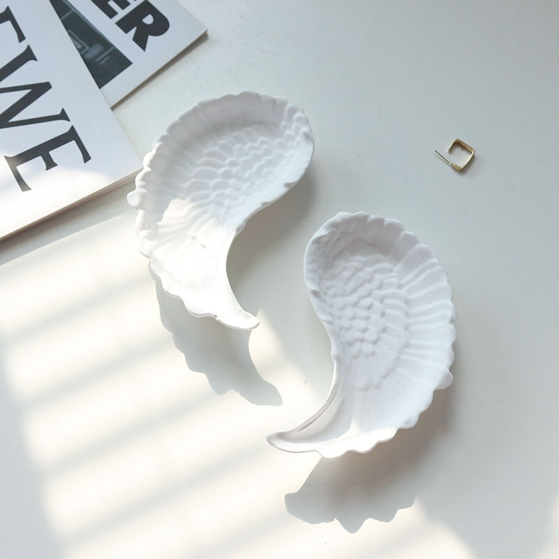 Gypsum feather decoration storage tray decoration necklace accessories cosmetics perfume photography posing props