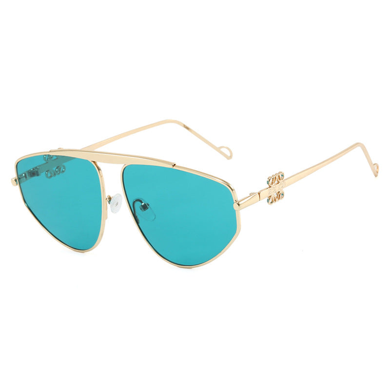 Einstrahlige, unregelmäßige Sonnenbrille, Metall-Kröten-Hohlsonnenbrille, europäische und amerikanische UV-beständige Sonnenbrille, konkaves Design für Damen