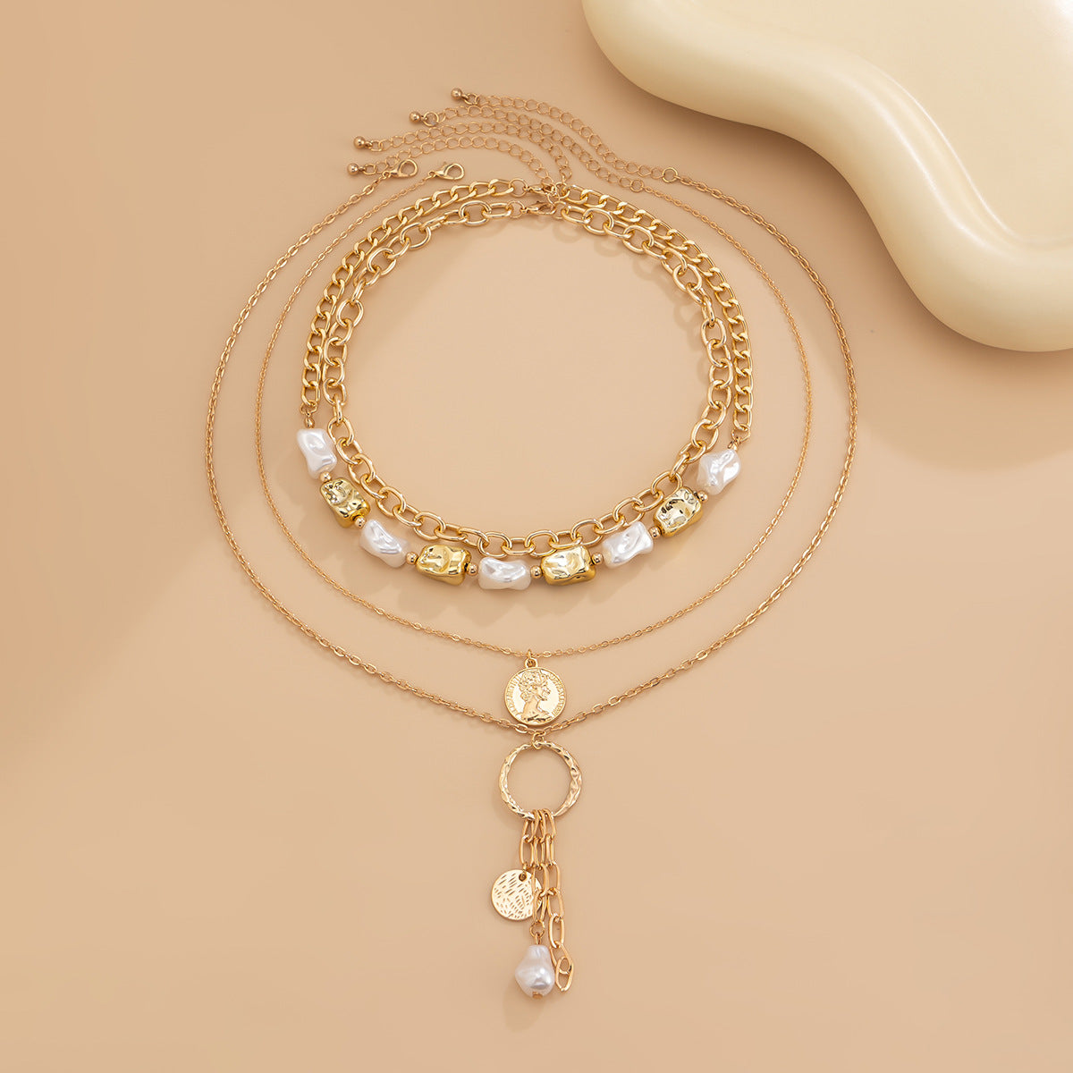 Exaggerated multi-layer alloy round necklace set, personalized irregular pearl collarbone chain for women