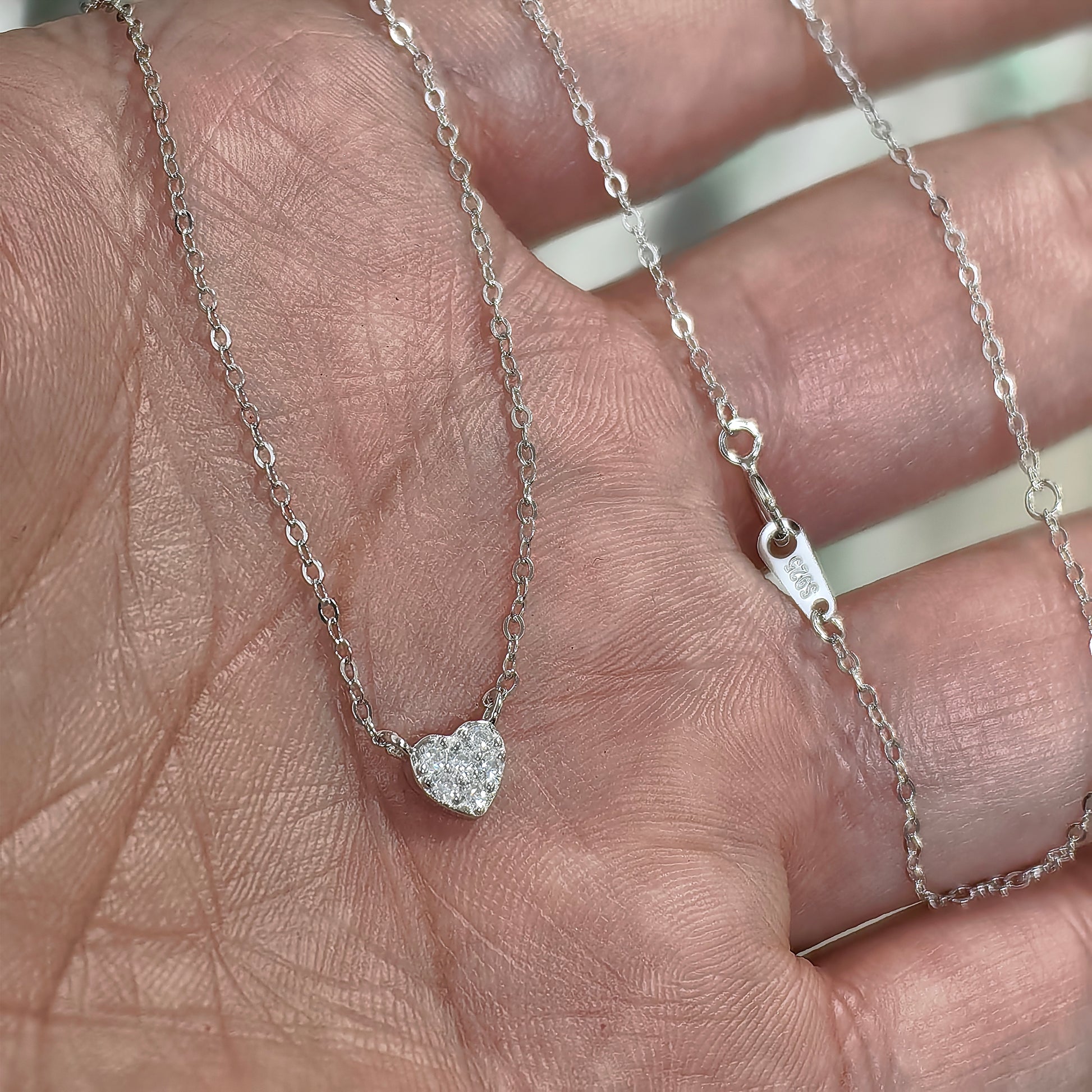 S925 pure silver plated with 14K gold mini heart necklace women's diamond studded peach heart extremely fine collarbone chain ﻿
